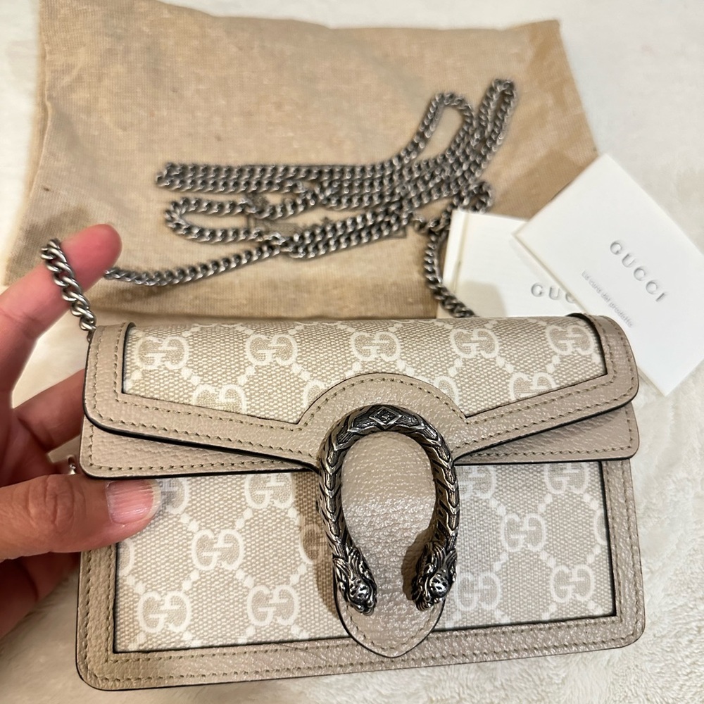 Used like a New Gucci belt bag or mini